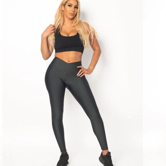 Obsession Leggings- Slate - Picture 1 of 3